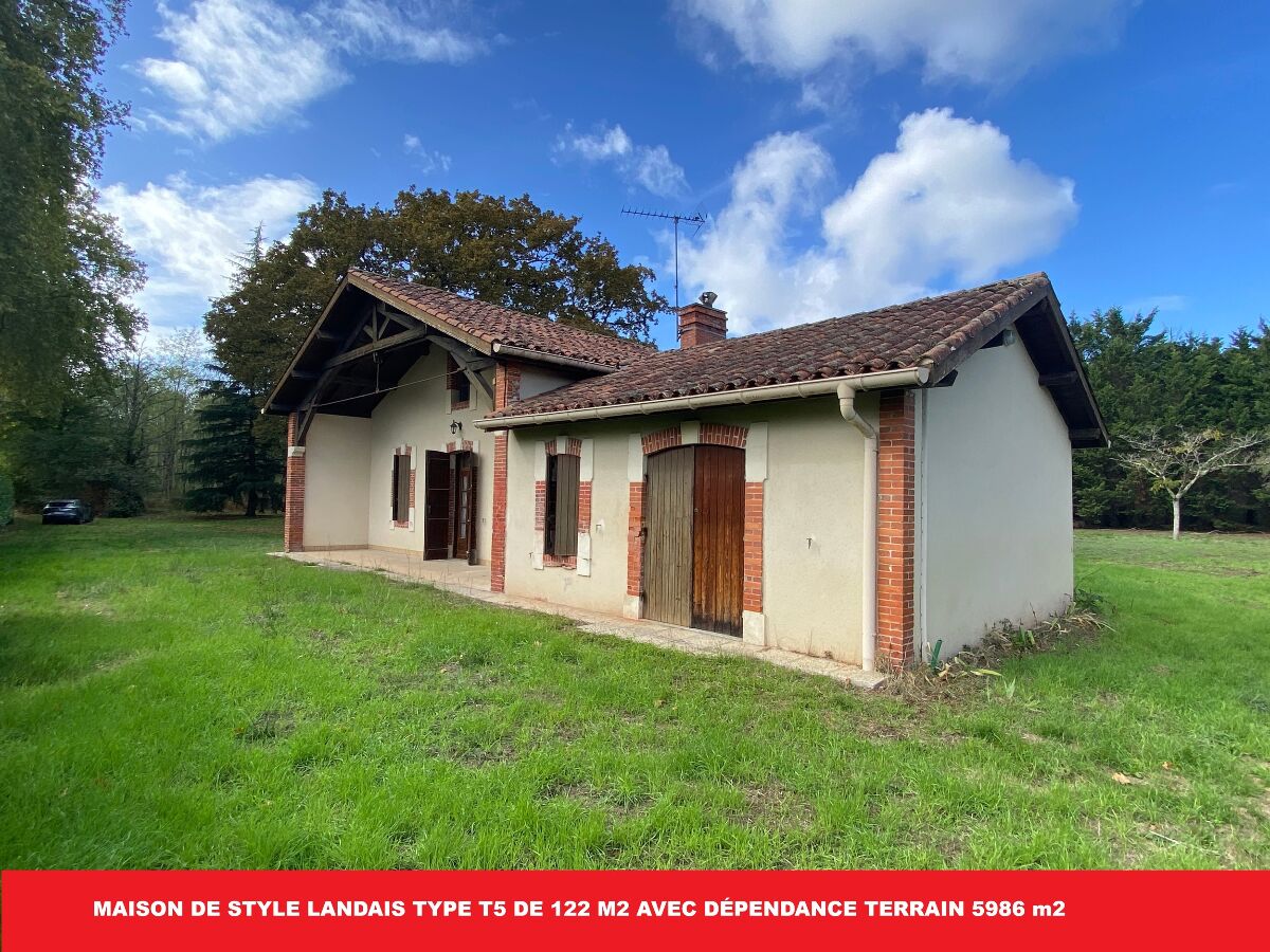 Maison 5 pièces 122 m² · à Estigarde · 122 m² · 157 500 €