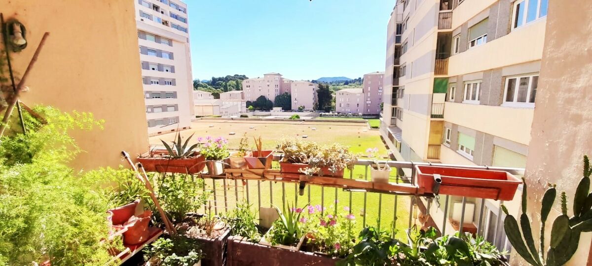 Vente Appartement 97m² 4 Pièces à Aubagne (13400) - Clairimmo